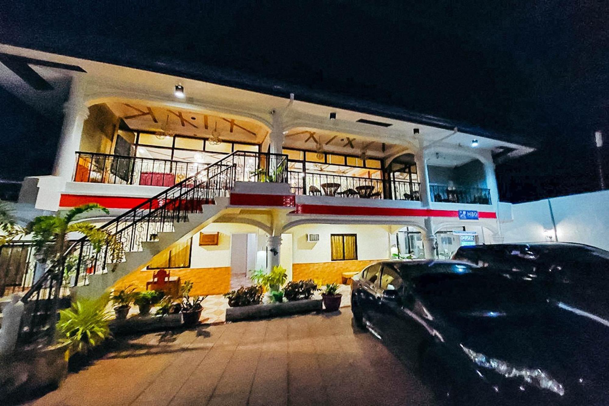 Mbg Travellers Inn Powered By Cocotel Puerto Princesa Exterior foto